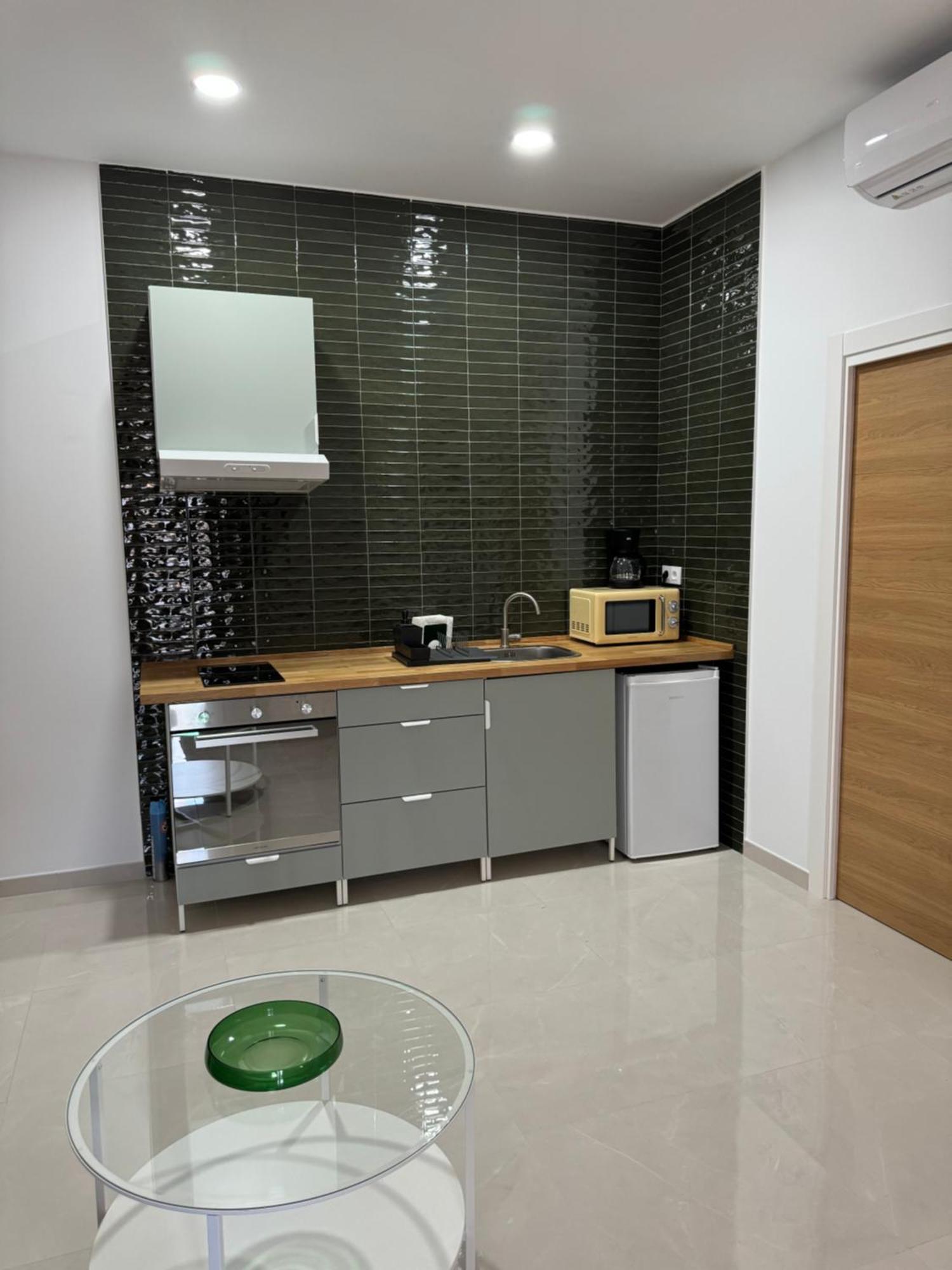 La Casa De Rosita Apartment Fuente del Maestre Luaran gambar